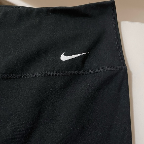 Size small Nike biker shorts - Picture 5 of 5